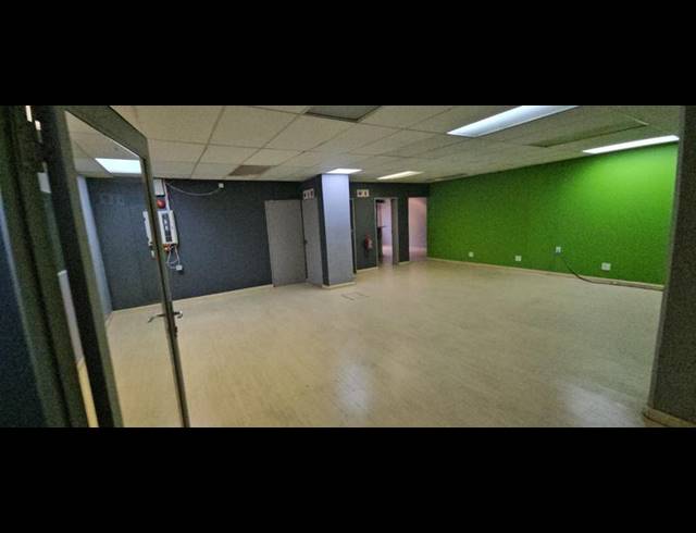 INDUSTRIAL PROPERTY TO RENT IN RANDJESPARK